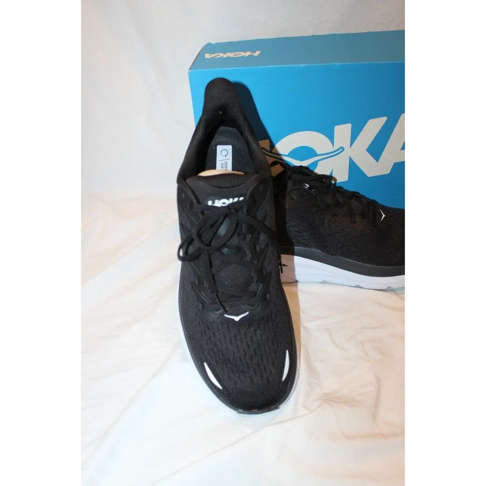 NIB HOKA ONE MEN'S‎ CLIFTON 8 RUNNING ATHLETIC SNEAKERS BWHT BLACK WHITE 12